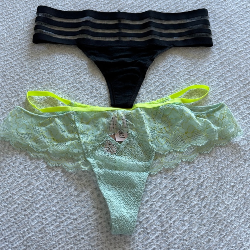 New Victoria’s Secret Lace and Mesh Thong Set - Black and Mint